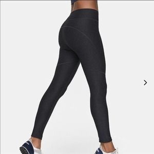 Outdoor Voices Warmup Leggings